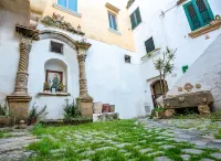 Historic holiday home from 1700 Gallipoli center