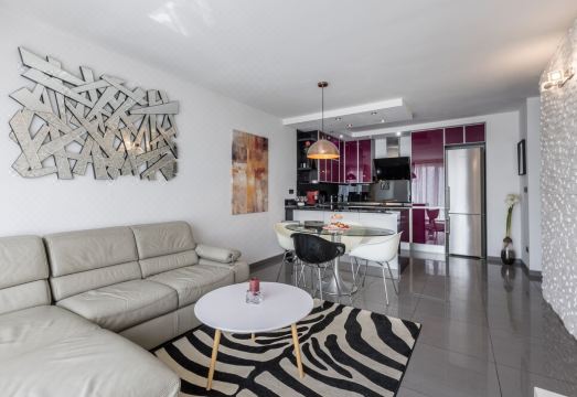 깔끔한 침실 인테리어