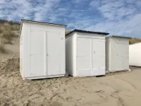 Zeeuws Huisje is centrally located within cycling distance of the beach Hotels in Serooskerke