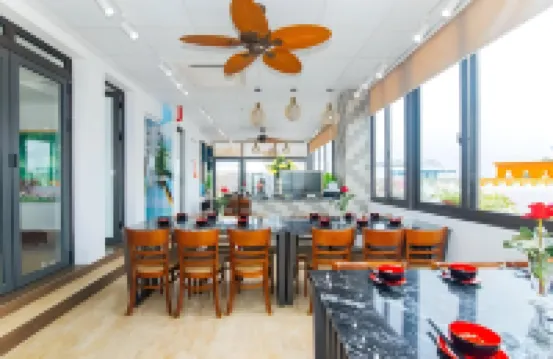 Maruko Ha Long Hotel