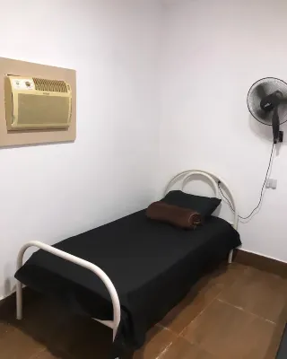 Casa de Temporada em Xerém com Muito Verde e Cachoeira Natural