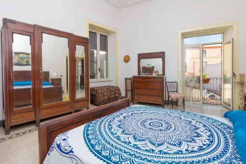 Casa Felicità - In the center of Massa Lubrense - With terrace overlooking the sea