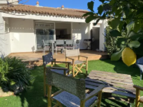 Lovely renovated farmhouse close to golf course and beach opposite St Tropez