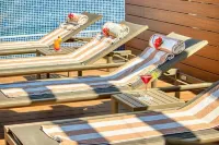 Lovely 2 BR in Zona Romantica