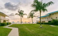 Fall Specials!! New Kitchen! New Bath King Bed New Furniture Cayman Reef #5