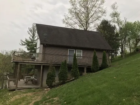 LAKEHOUSE in cove with dock!  By The Ark Encounter