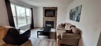 Cozy 2-Bedroom Shared Space (Not an Entire Home) – Your Gateway to the Mountains - 방갈로