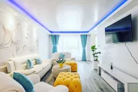 At the Blue Tulips you will experience luxurious, private yet natural lifestyle