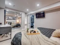 Vacation Home in Pickering Hotels in Пікерінг