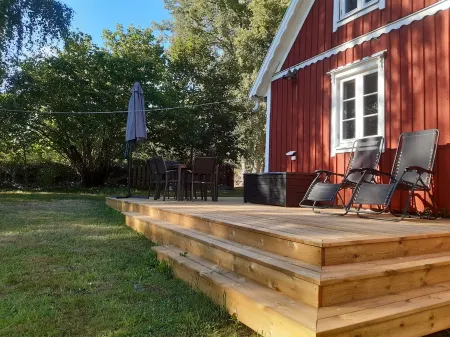 Cozy guest house "Björkedal" in southern Småland + fenced property