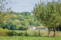 Sublime renovated farmhouse with swimming pool - great comfort