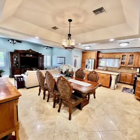Serenity Villa - 5Br/5BA Luxury Retreat, Private Pool, 3-Minute Walk to Beach