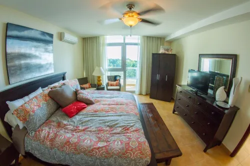 Pacific Ocean & Mountain Views  2 Bed/2BathCountry Club