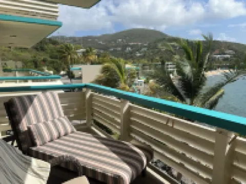 Our Home is Your Home in St Thomas, ~USVI~ サウスサイドのホテル