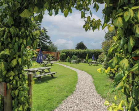 Rhosyn Hotels in Welshpool