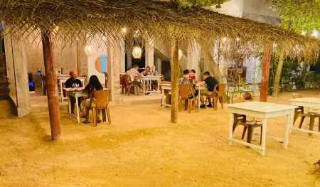 Seashore Mirissa Отели рядом со станцией Mirissa Railway Station