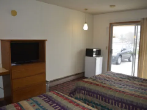 Edgetowner Motel Hotels in De Soto