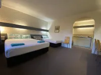 Mahogany Motel Hotels in Allansford
