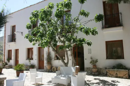 Hotel Il Cortile Отели в г. Custonaci