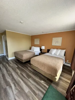 Travellers Inn Hotel di Pembroke