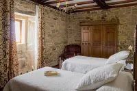 Casa Roan y Casa Grande Hotels in Palas de Rei