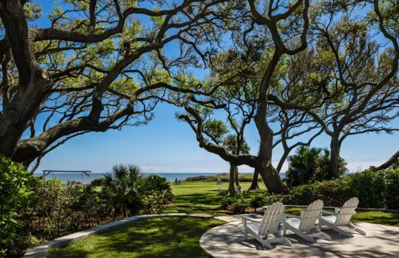 比奇維尤俱樂部酒店