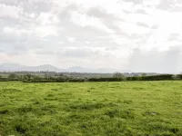 Ty Taid Hotels in Llanidan