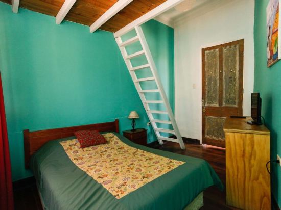 Hostal Casa Verde Limón