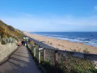 Molly's Place Hotels in Boscombe