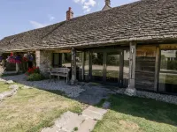 Tump Cottage Hotels in Nympsfield
