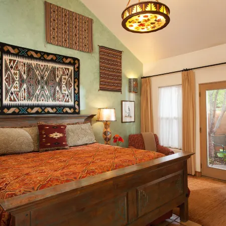 Four Kachinas Bed & Breakfast Inn