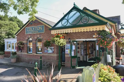 Brookhaven Hotels near Maju Glamping