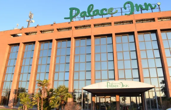 羅馬菲安諾皇宮酒店