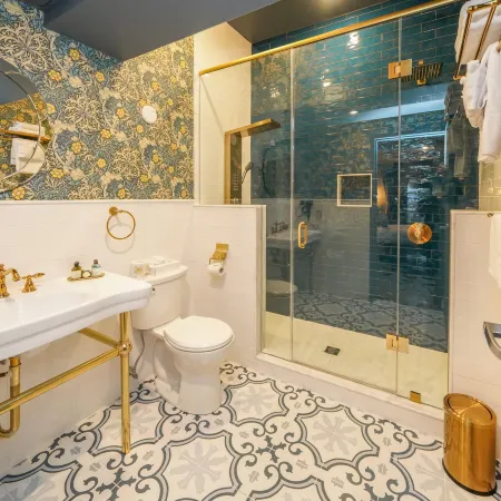 Niagara Grandview Boutique Hotel