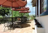 Pousada Araujo Bazilio Hotel di Prados