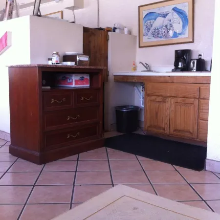 National 9 Inn Sand Canyon