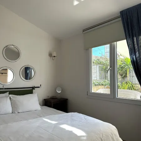 Beige Rooms