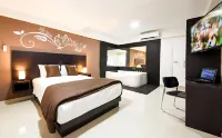 Hotel Solec - 3-Star