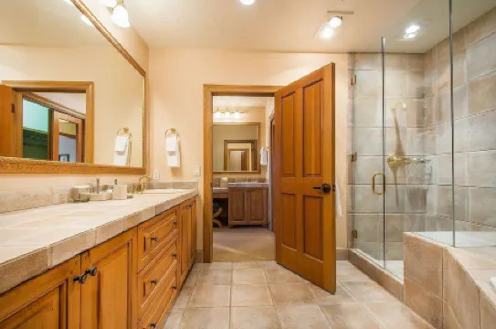 Deluxe Two Queen Room with Fireplace Hotel Room