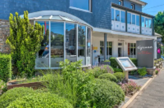 Ravel Hotel Cyrano Hotels in 