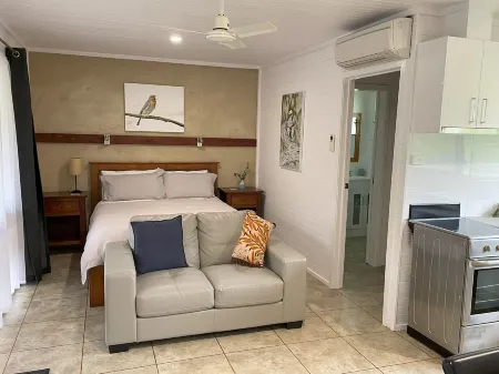 Marlo Hideaway Отели в г. Орбост