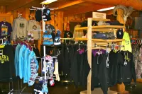 Denali Grizzly Bear Resort Hotels in McKinley Park