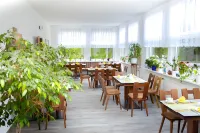 Waldhotel Friedrichroda - Breakfast