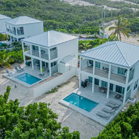 Villas with Private Pool 5 Min to Grace Bay Beach