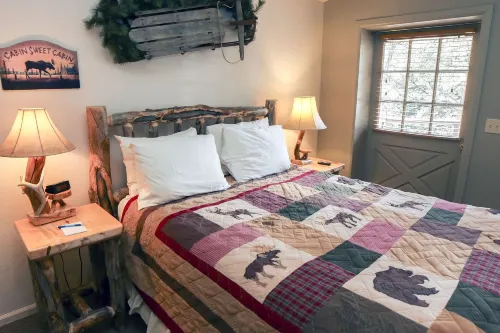 Fawn Valley Inn- 105 Condo