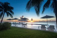 Excellent Oceanfront 2BR Condo, South tower, the Best Views in the complex!
