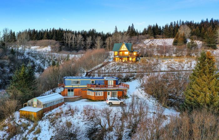 Alaska Adventure Cabins