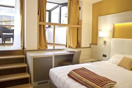 Hotel Dolomiti Отели в г. Лимоне-суль-Гарда