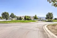 Fenced Yard, Gazebo! Eagle Mountain Extended Stay - bar
