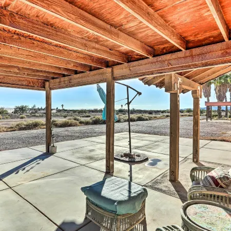 Eloy Desert Oasis w/ Courtyard & Pool Access!